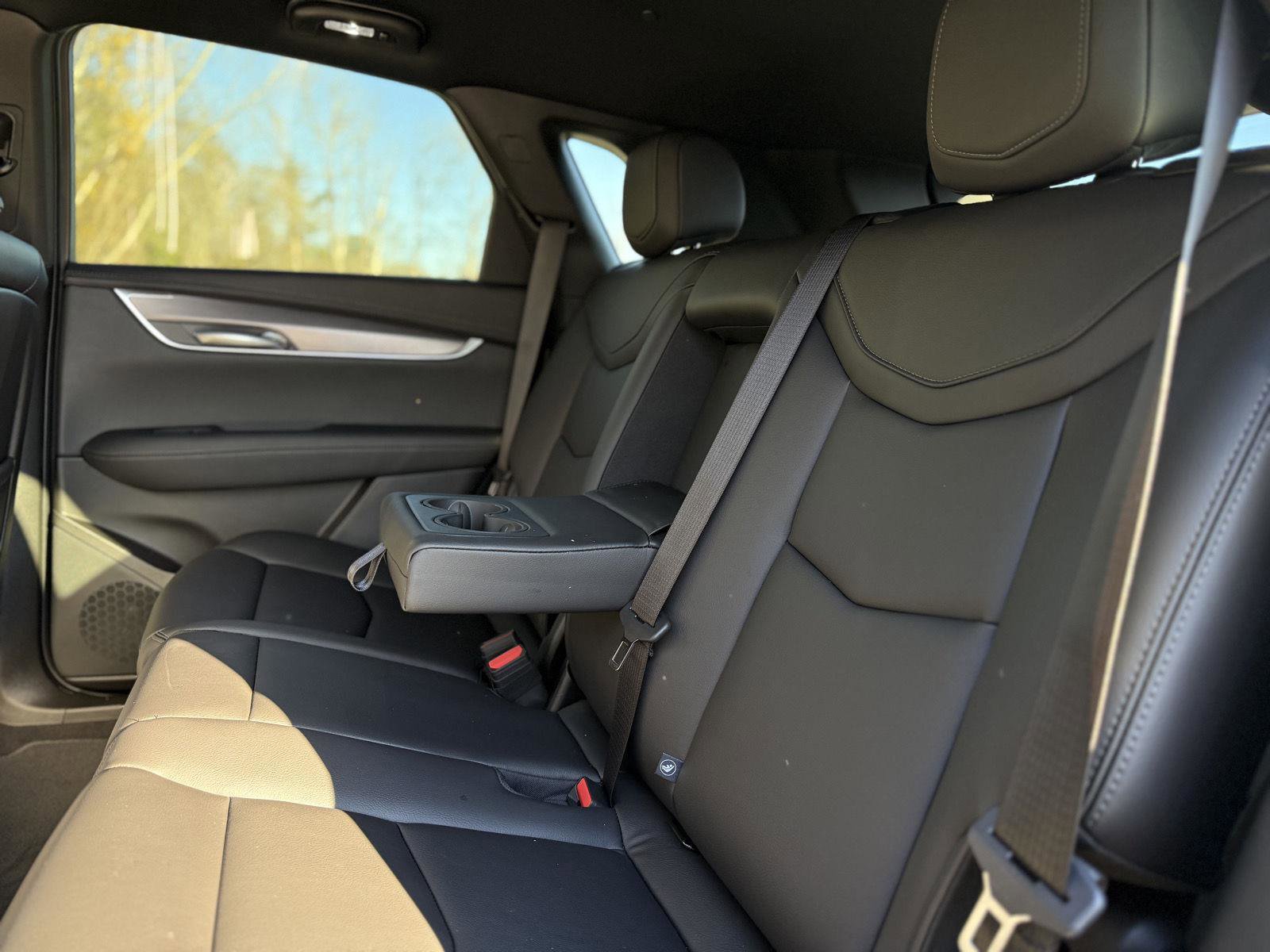 New 2025 Cadillac XT5 Luxury image 12