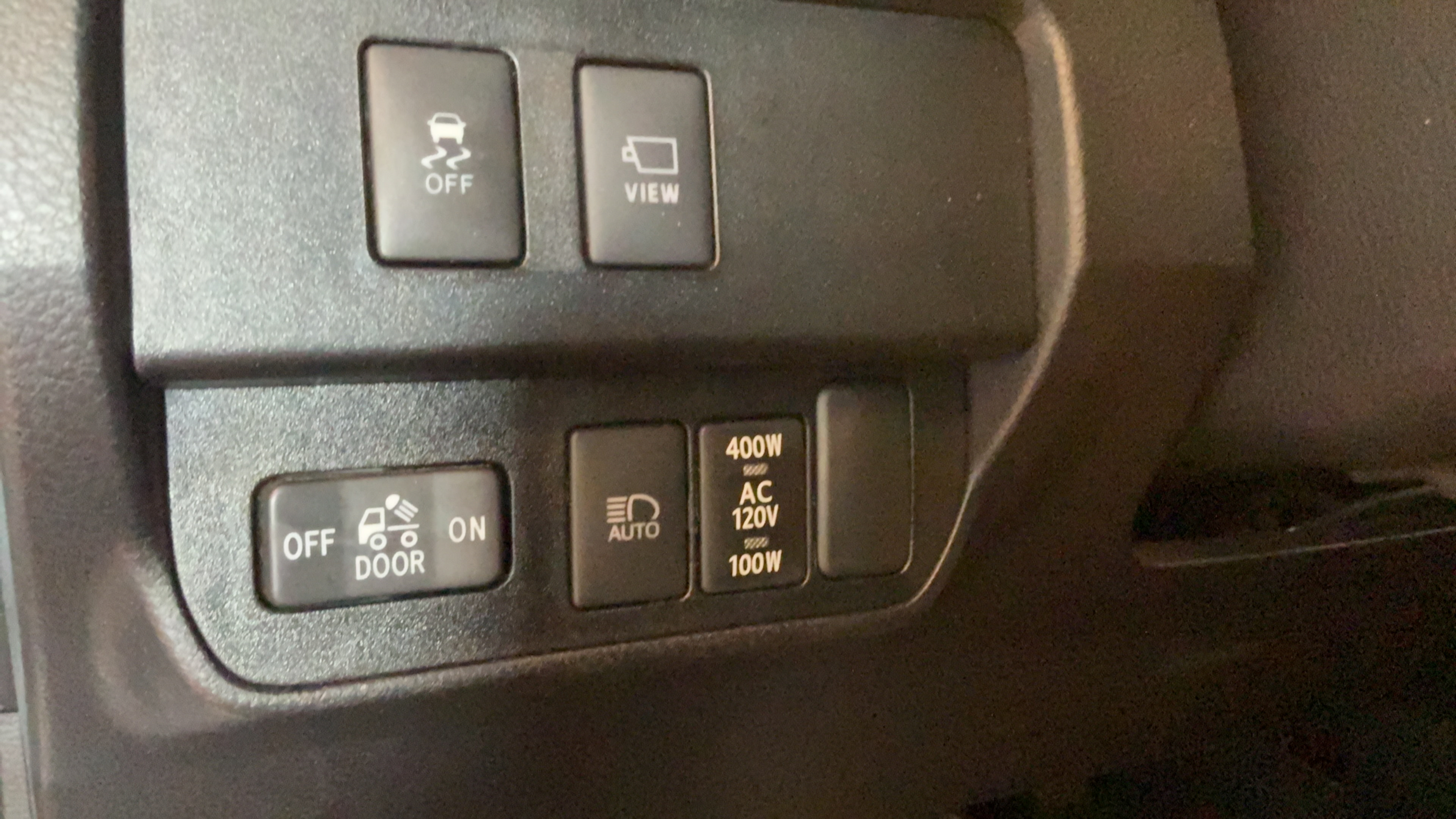 Used 2022 Toyota Tacoma Limited AWD/4WD image 19