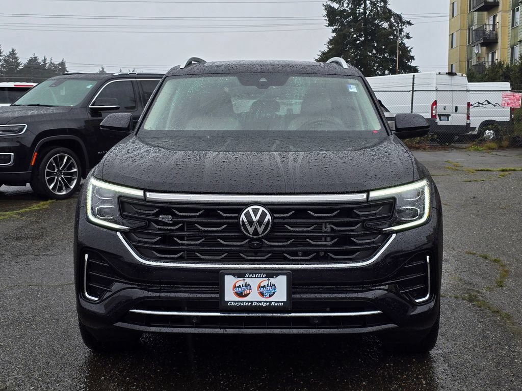 Used 2025 Volkswagen Atlas SEL Premium R-Line AWD/4WD image 3