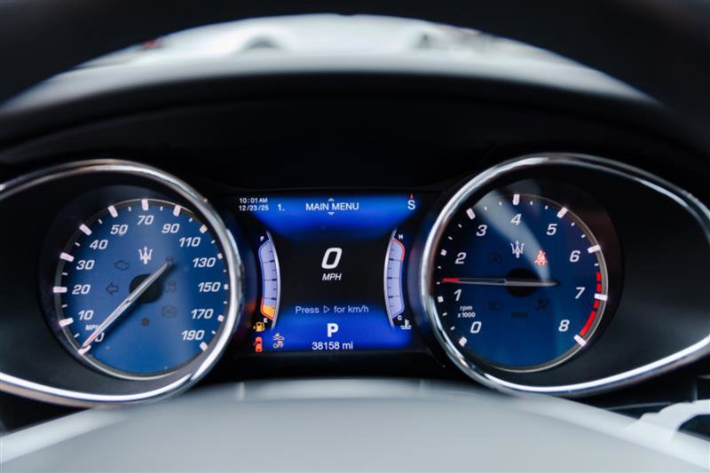 Used 2017 Maserati Quattroporte S GranSport Q4 image 23