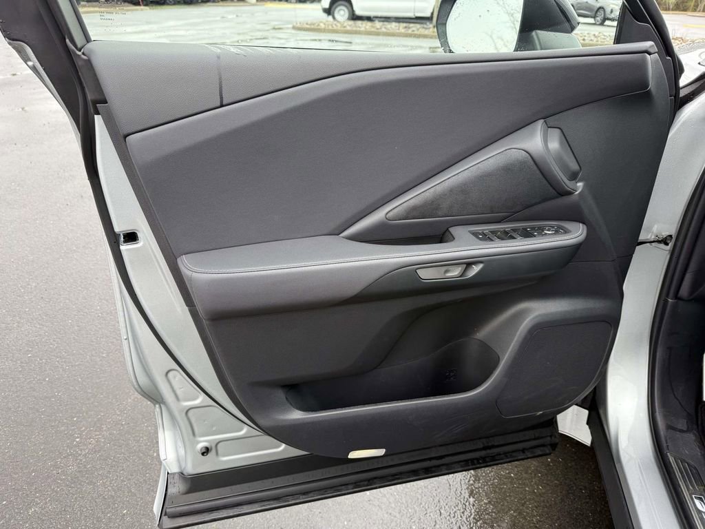 Used 2026 Lexus TX 500h AWD w/ Technology Package image 13