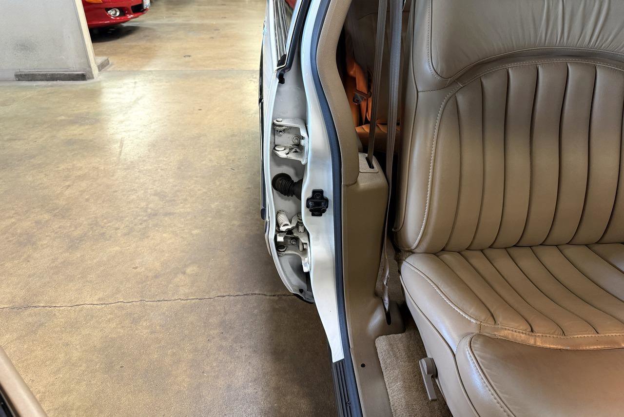 Used 1995 Buick Roadmaster Estate RWD image 77