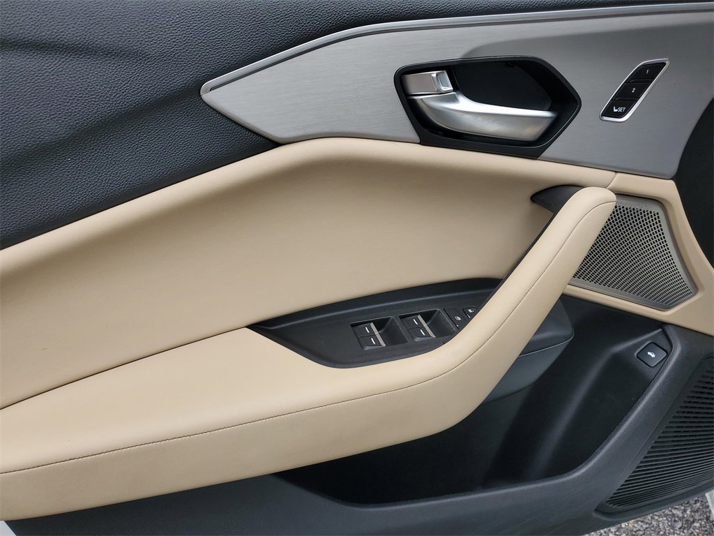 Certified 2022 Acura TLX w/ Technology Package image 17