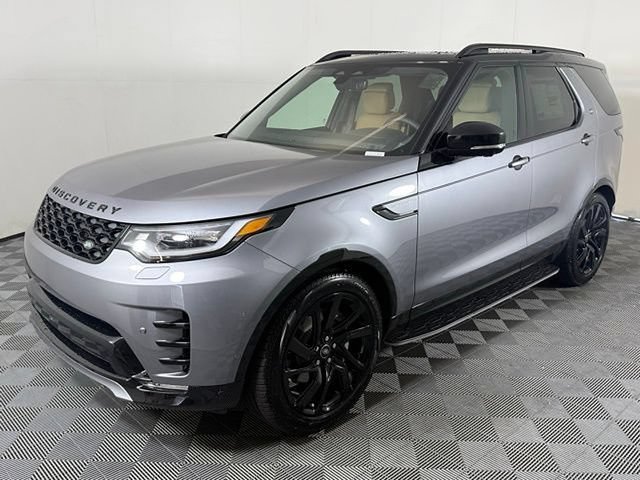 Certified 2025 Land Rover Discovery Dynamic SE AWD/4WD image 2