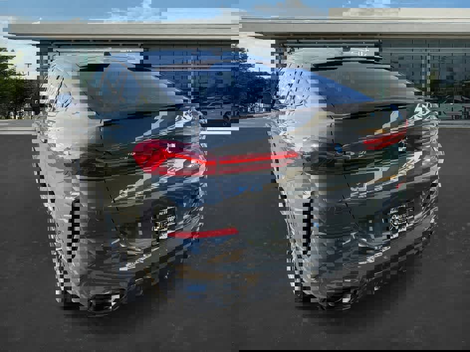 New 2026 BMW X6 xDrive40i image 5