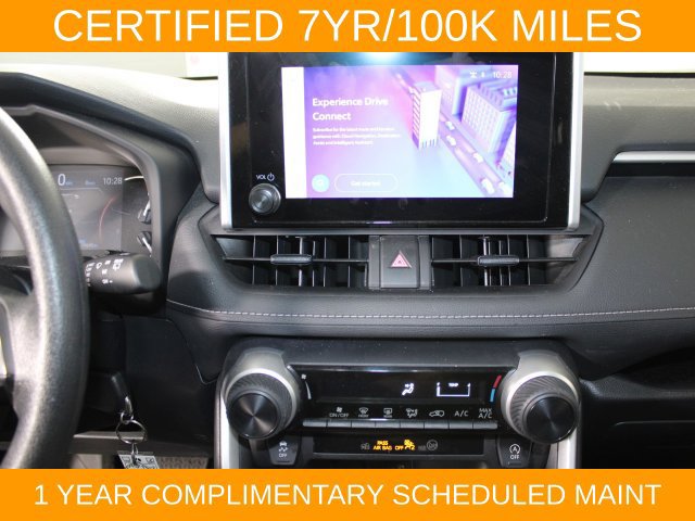 Used 2025 Toyota RAV4 LE AWD/4WD image 23