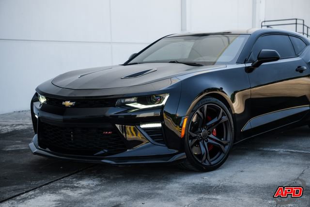 Used 2018 Chevrolet Camaro SS image 35