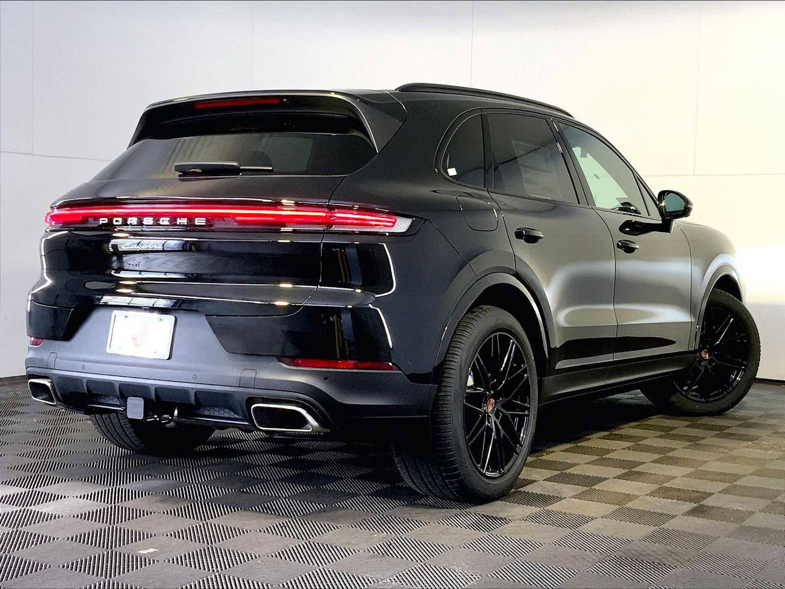 New 2026 Porsche Cayenne AWD/4WD image 7