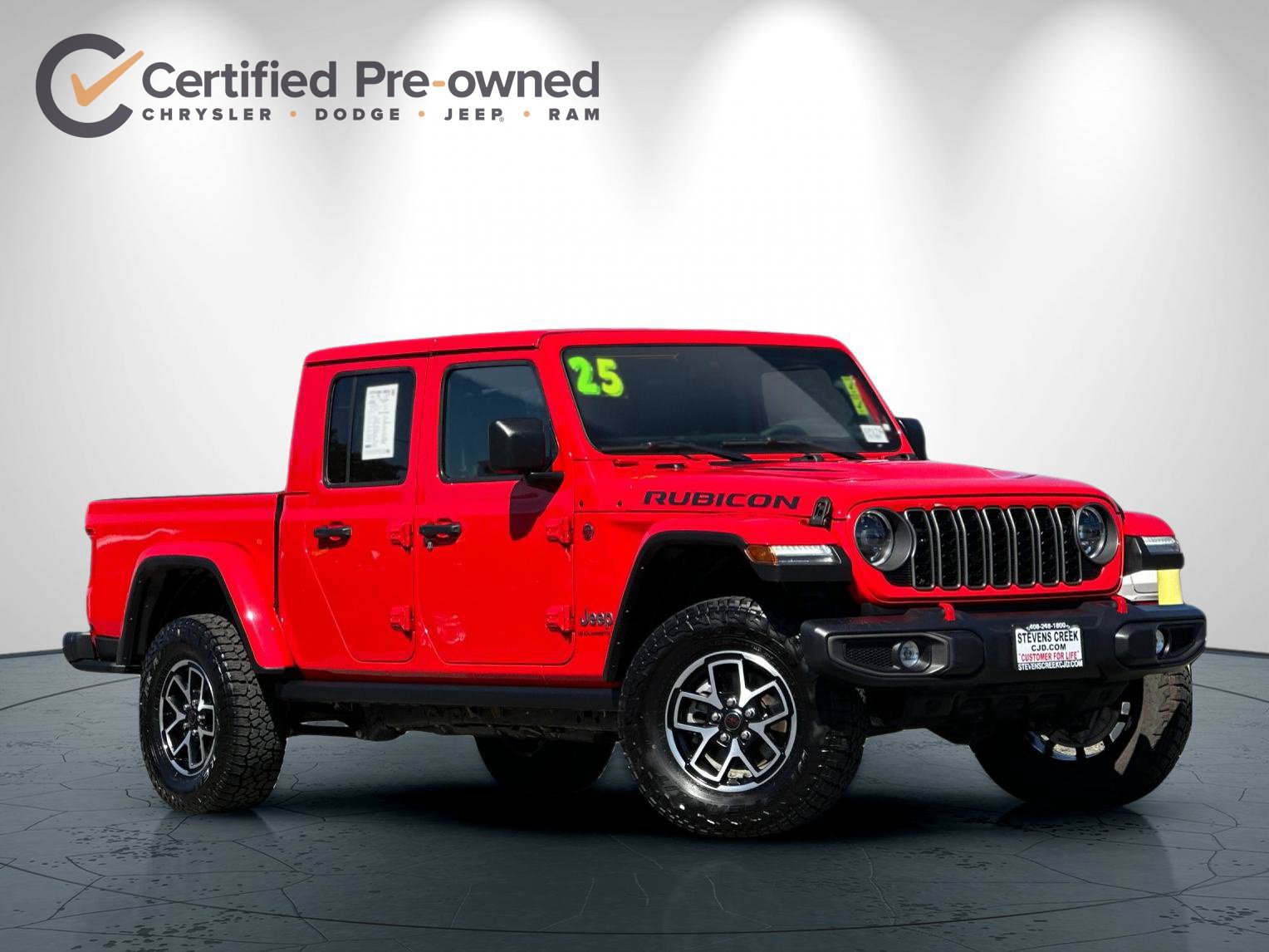 Certified 2025 Jeep Gladiator Rubicon w/ Convenience Group AWD/4WD image 2