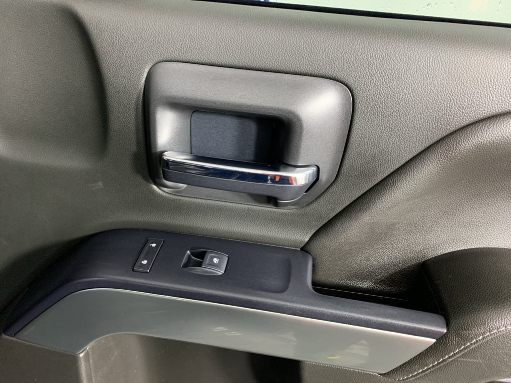 Used 2019 Chevrolet Silverado 1500 LT image 39