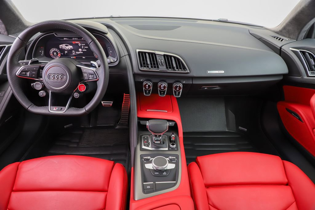 Used 2023 Audi R8 V10 performance RWD image 2