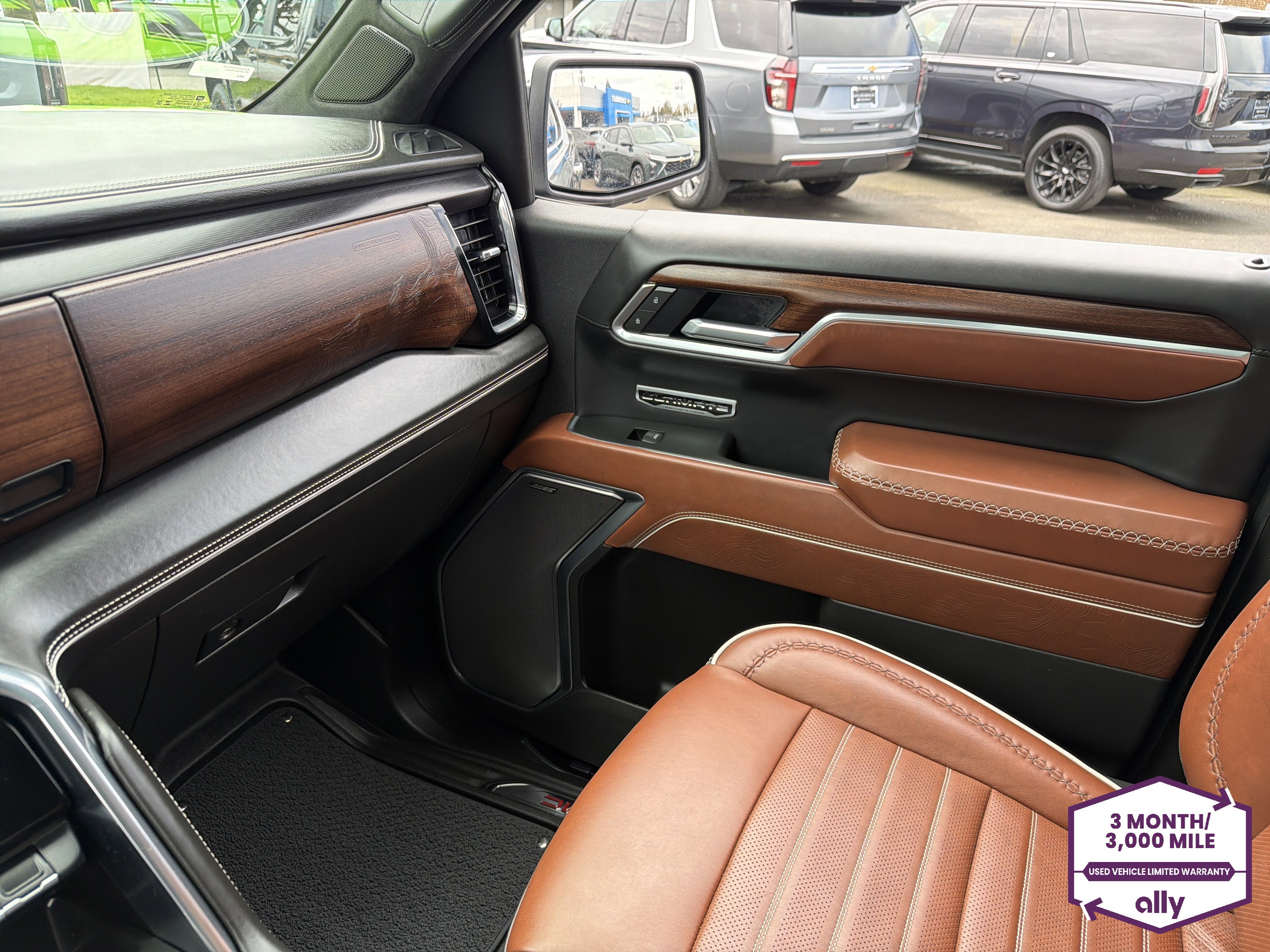 Used 2025 GMC Sierra 1500 Denali Ultimate image 24