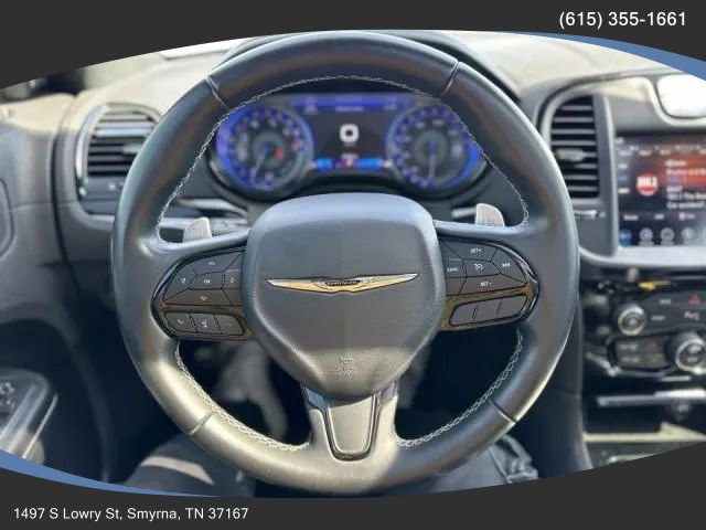 Used 2018 Chrysler 300 S w/ 300S Premium Group AWD/4WD image 17