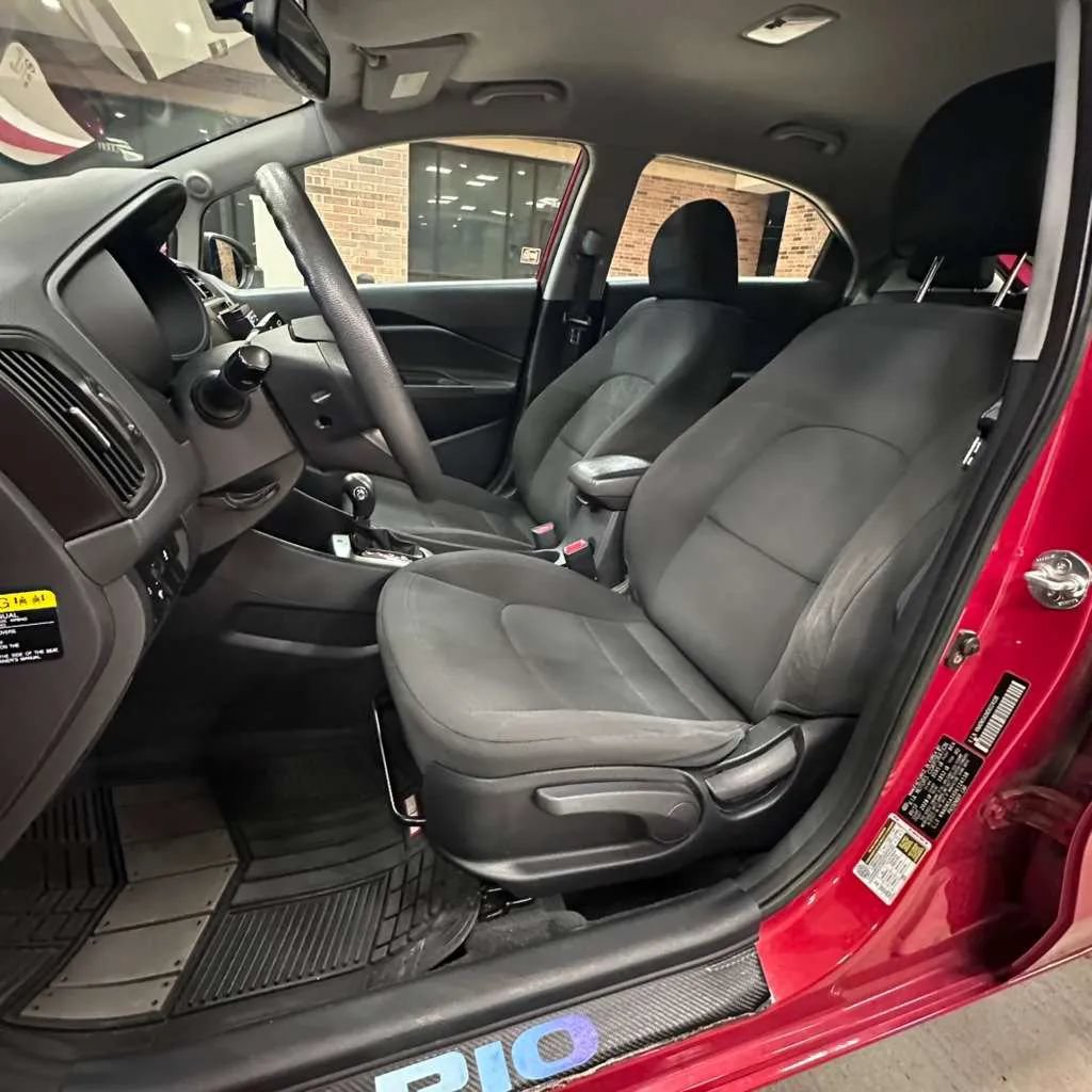 Used 2013 Kia Rio EX FWD image 16