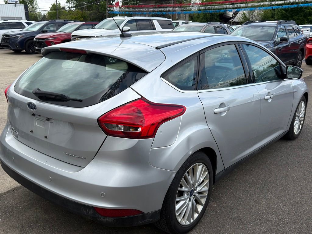 Used 2017 Ford Focus Titanium FWD image 14