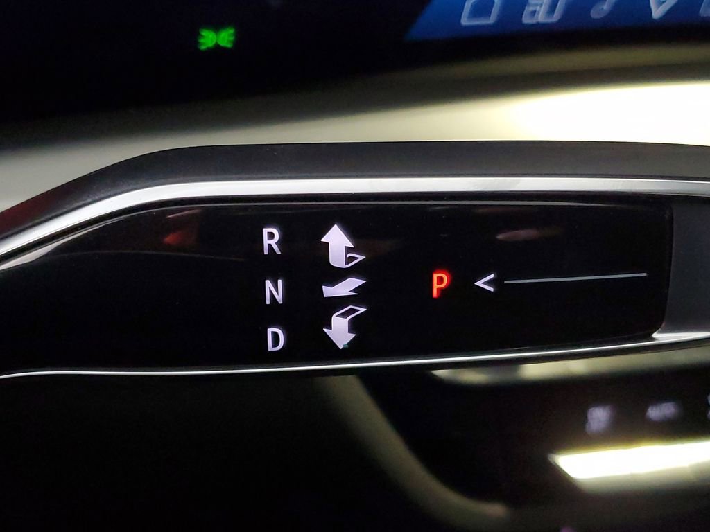 New 2026 Cadillac Lyriq Sport RWD image 24