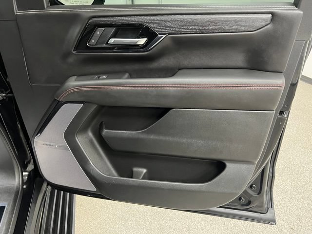 Used 2025 GMC Yukon AT4 Ultimate w/ LPO, Floor Liner Package AWD/4WD image 61