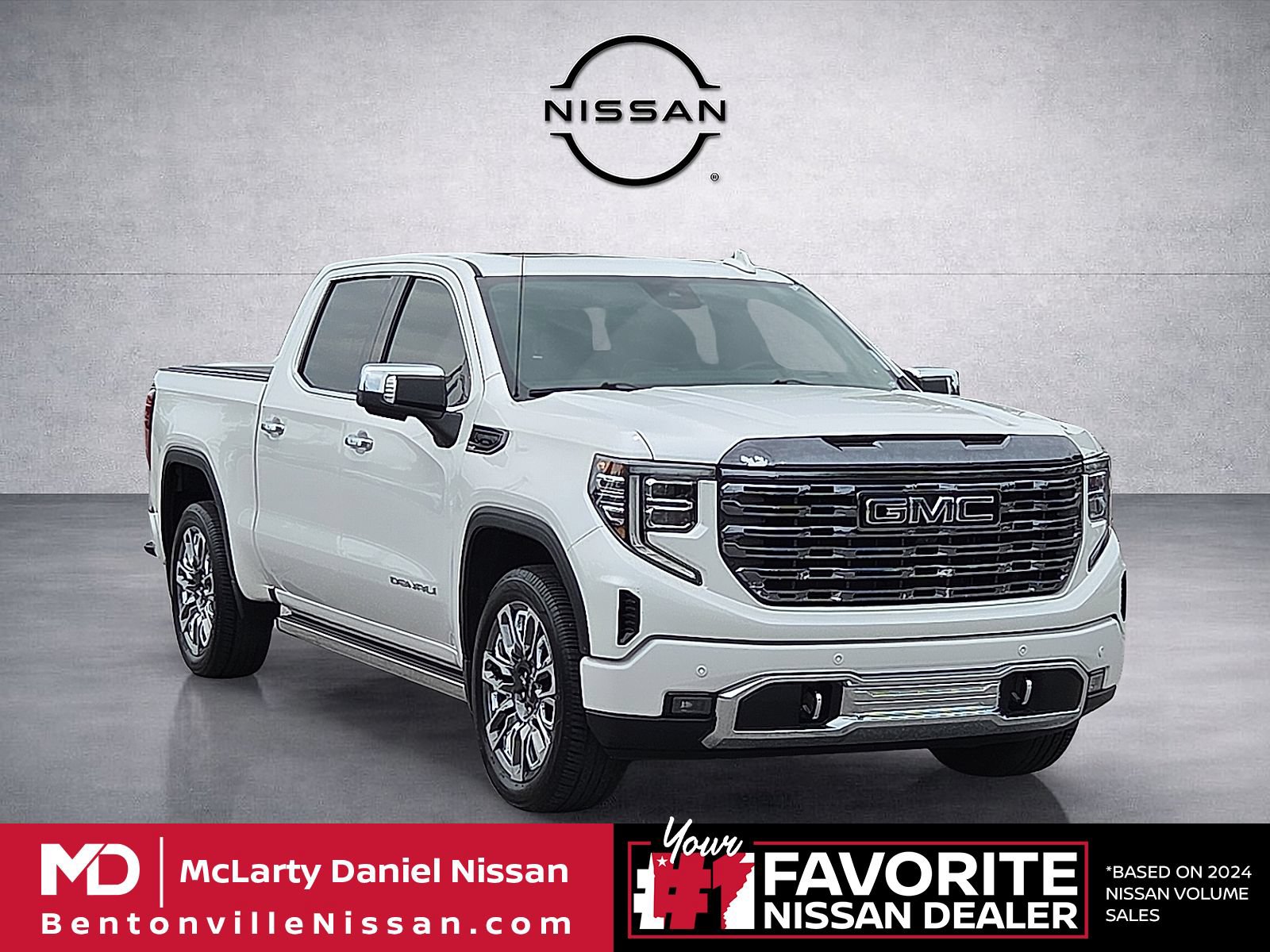 Used 2024 GMC Sierra 1500 Denali Ultimate AWD/4WD image 1