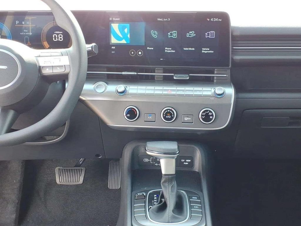 New 2026 Hyundai Kona SE FWD image 11