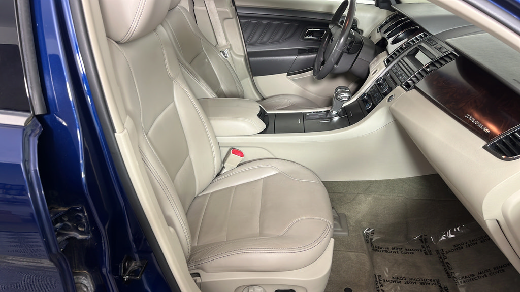 Used 2012 Ford Taurus SEL FWD image 16