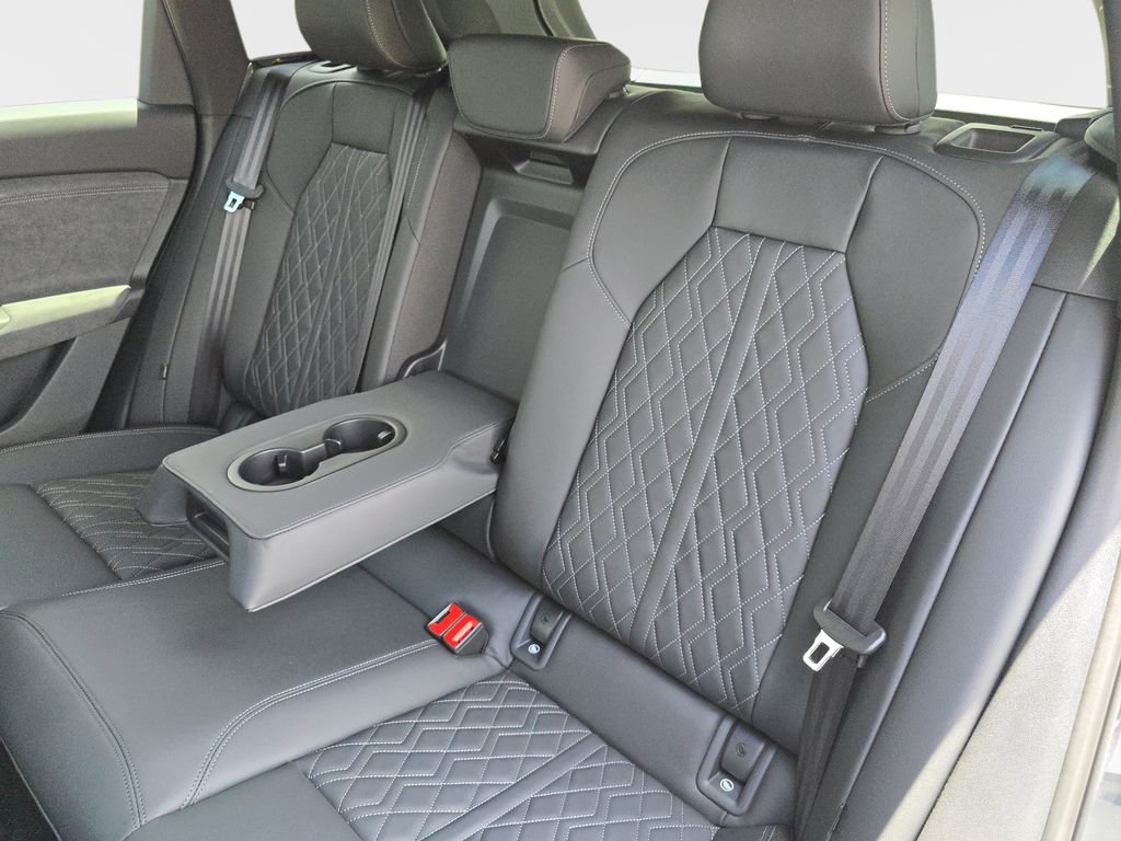 New 2027 Audi SQ6 e-tron Premium Plus AWD/4WD image 14