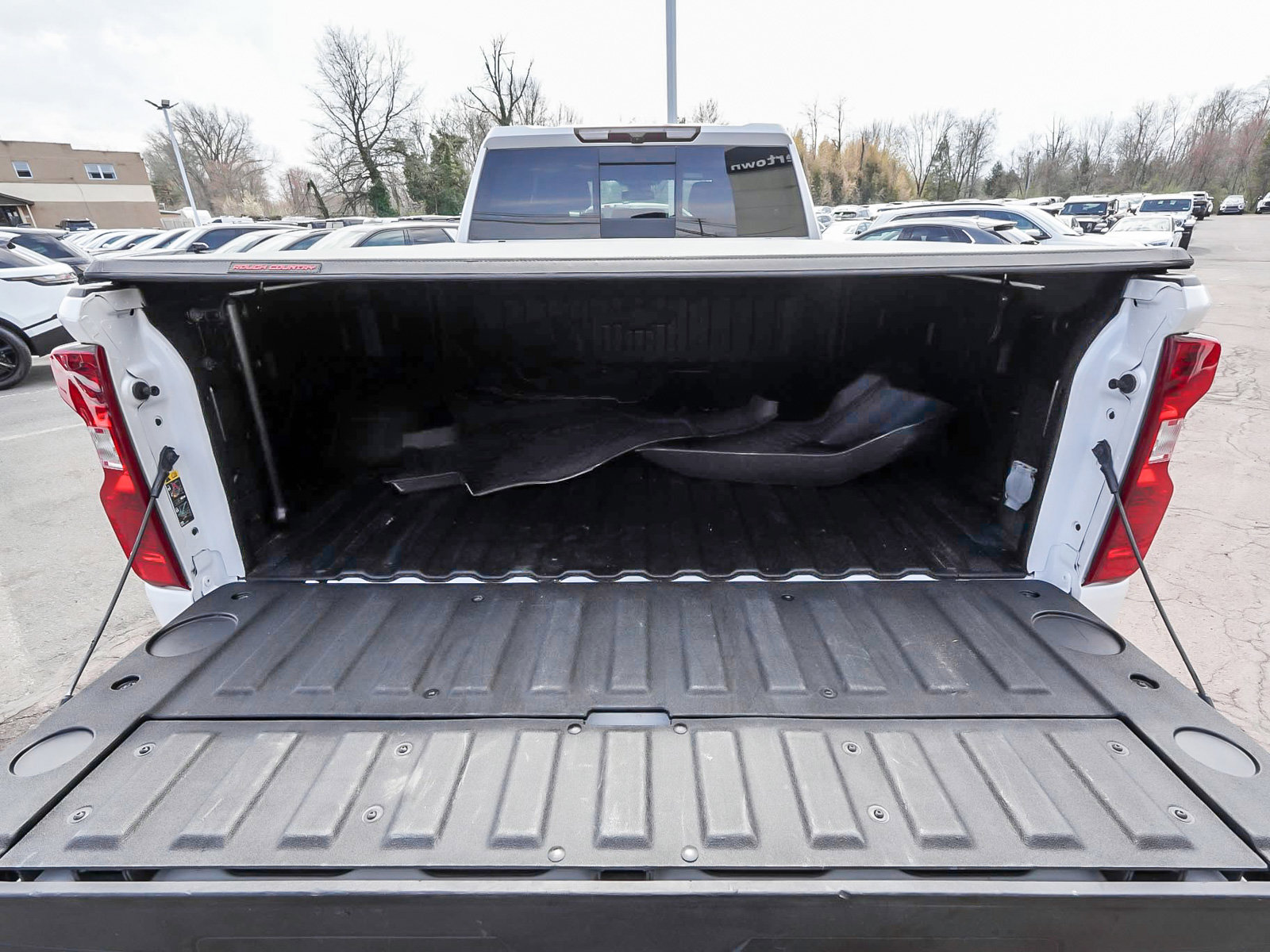 Used 2024 Chevrolet Silverado 2500 LT w/ Texas Edition image 47