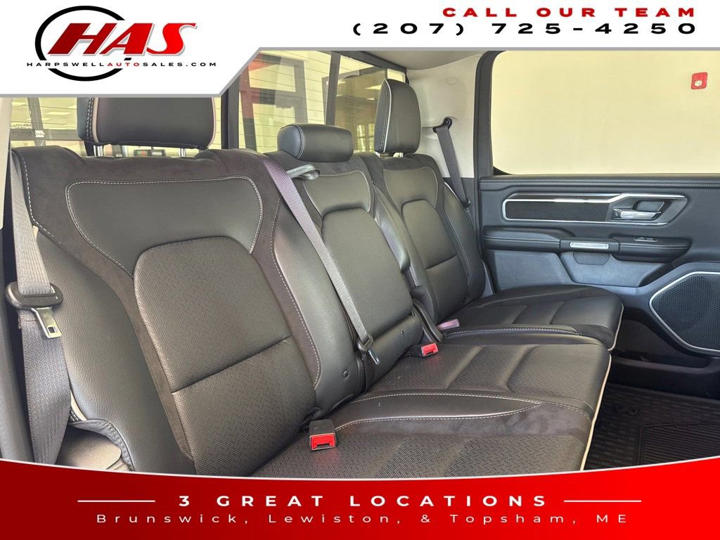 Used 2022 RAM 1500 Laramie AWD/4WD image 11