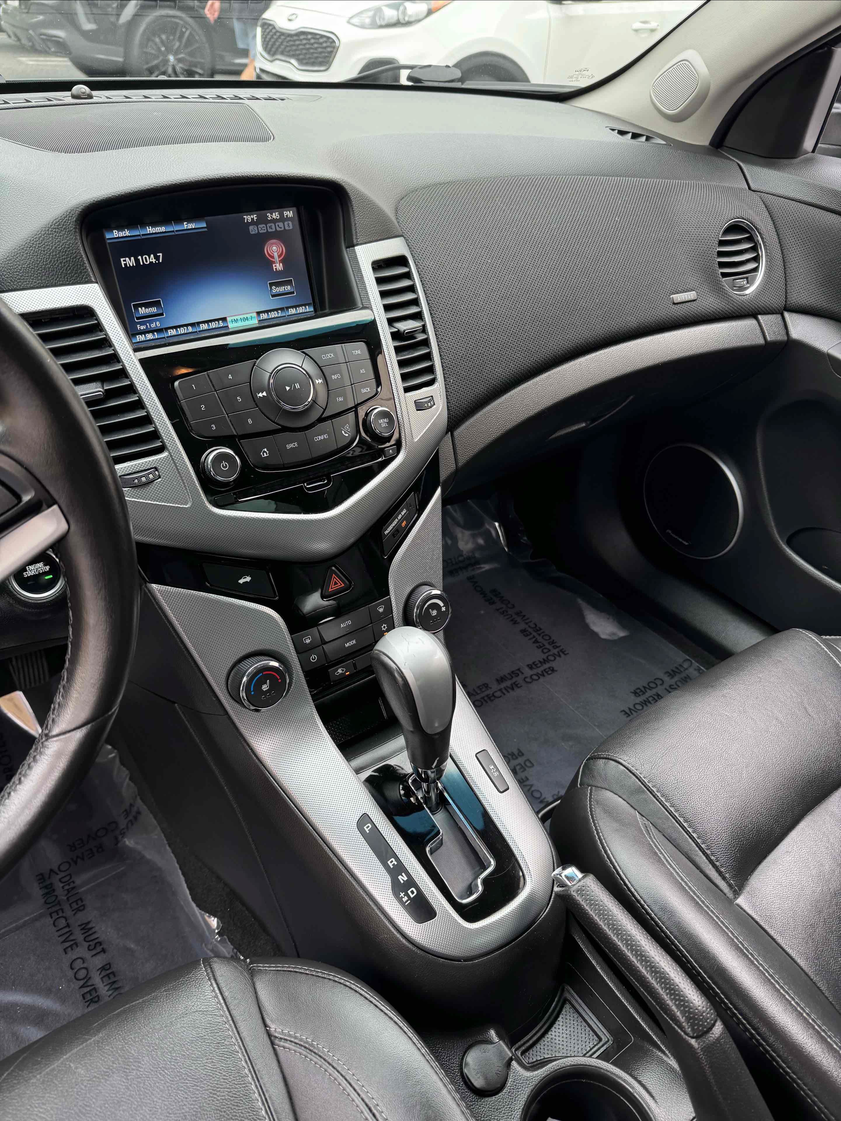 Used 2015 Chevrolet Cruze LTZ w/ Sun, Sound and Sport Package FWD image 9