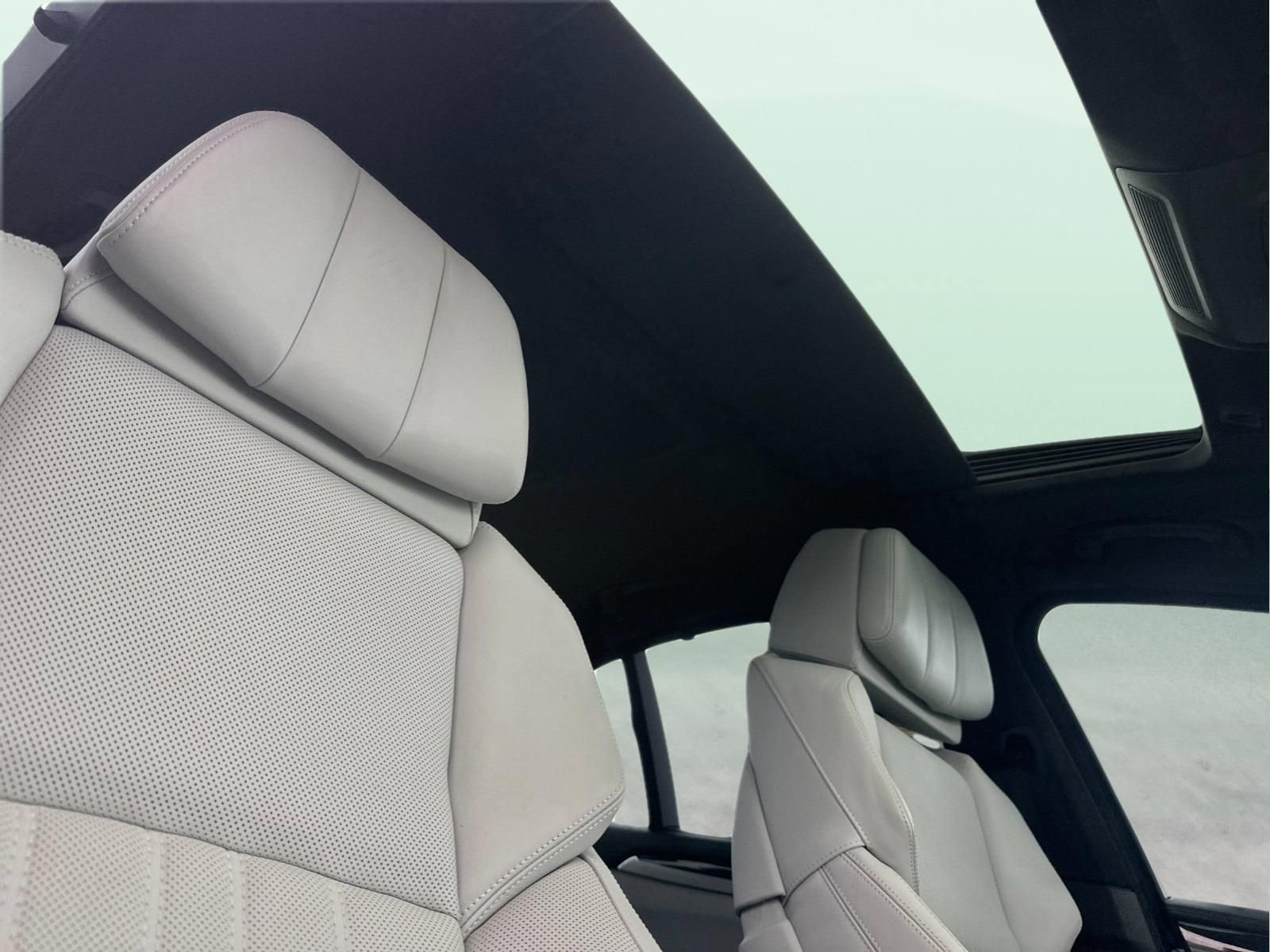 Used 2014 BMW M5 image 16