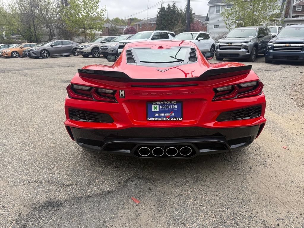 Used 2025 Chevrolet Corvette Z06 RWD image 37
