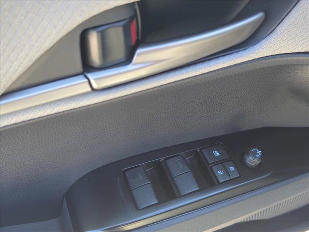 Certified 2026 Toyota Camry SE FWD image 10