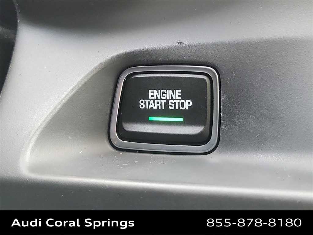 Used 2022 Chevrolet Camaro LT w/ Technology Package image 27