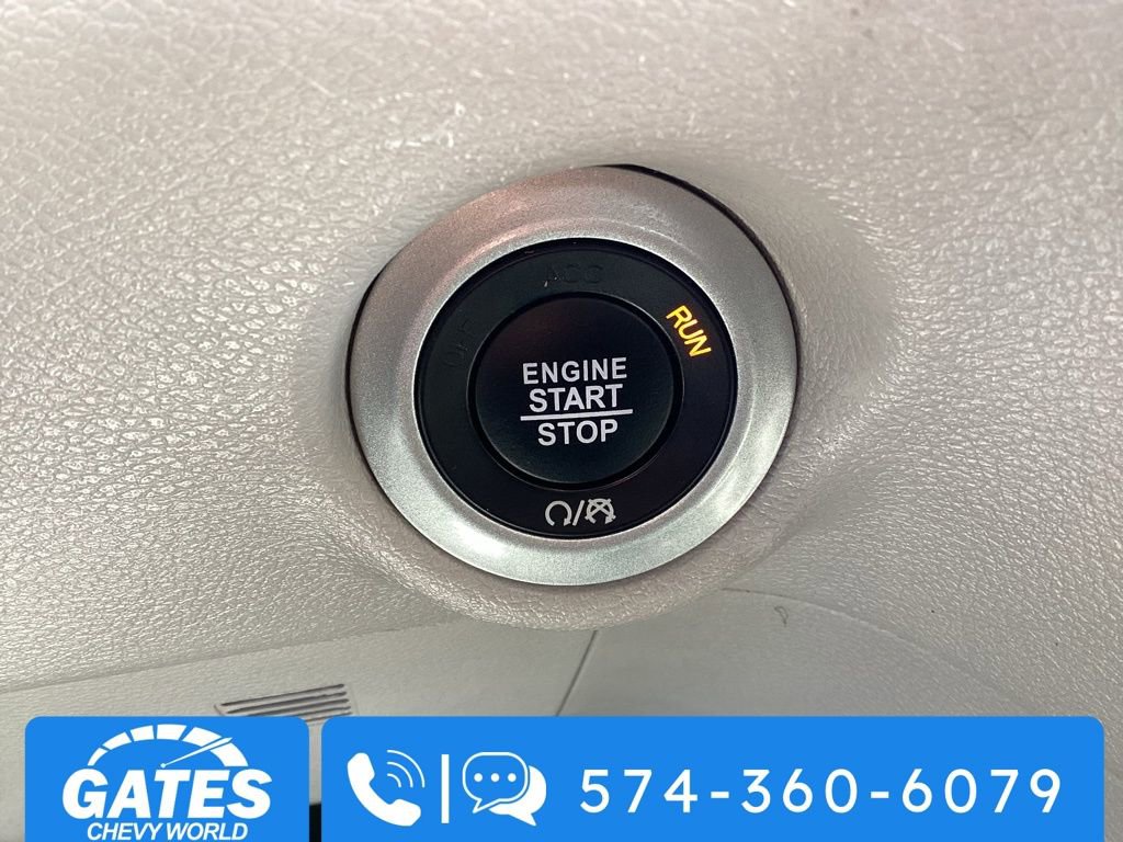 Used 2024 Chrysler Pacifica Touring-L image 23