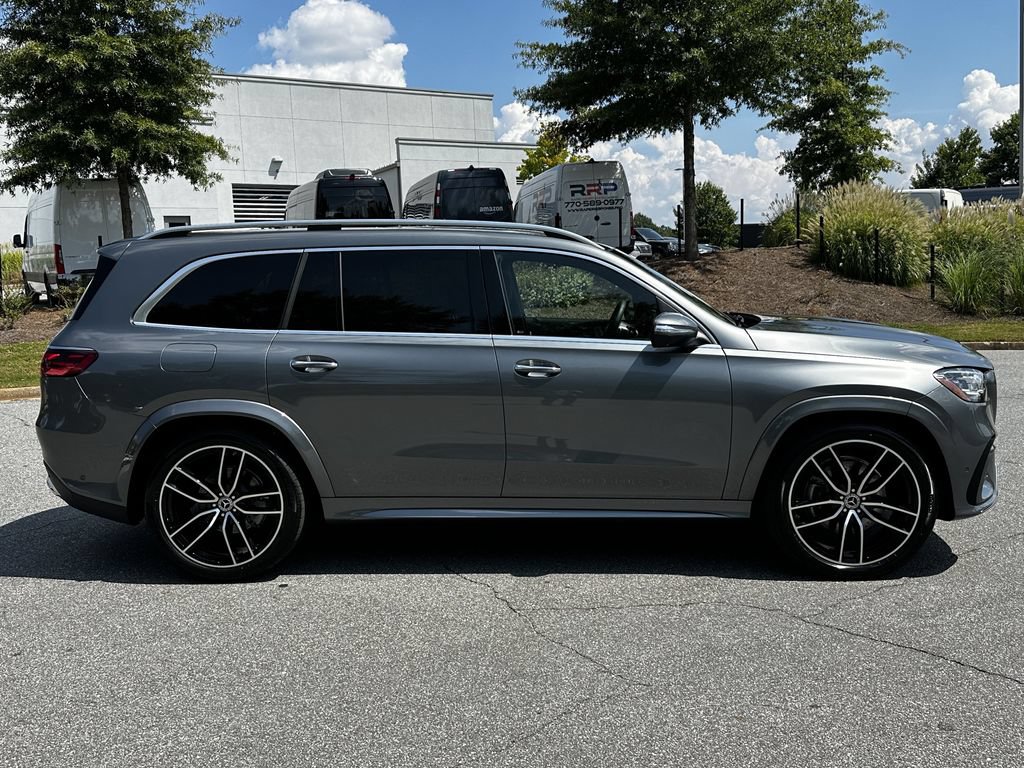 Certified 2025 Mercedes-Benz GLS 450 4MATIC w/ AMG Line Exterior image 9