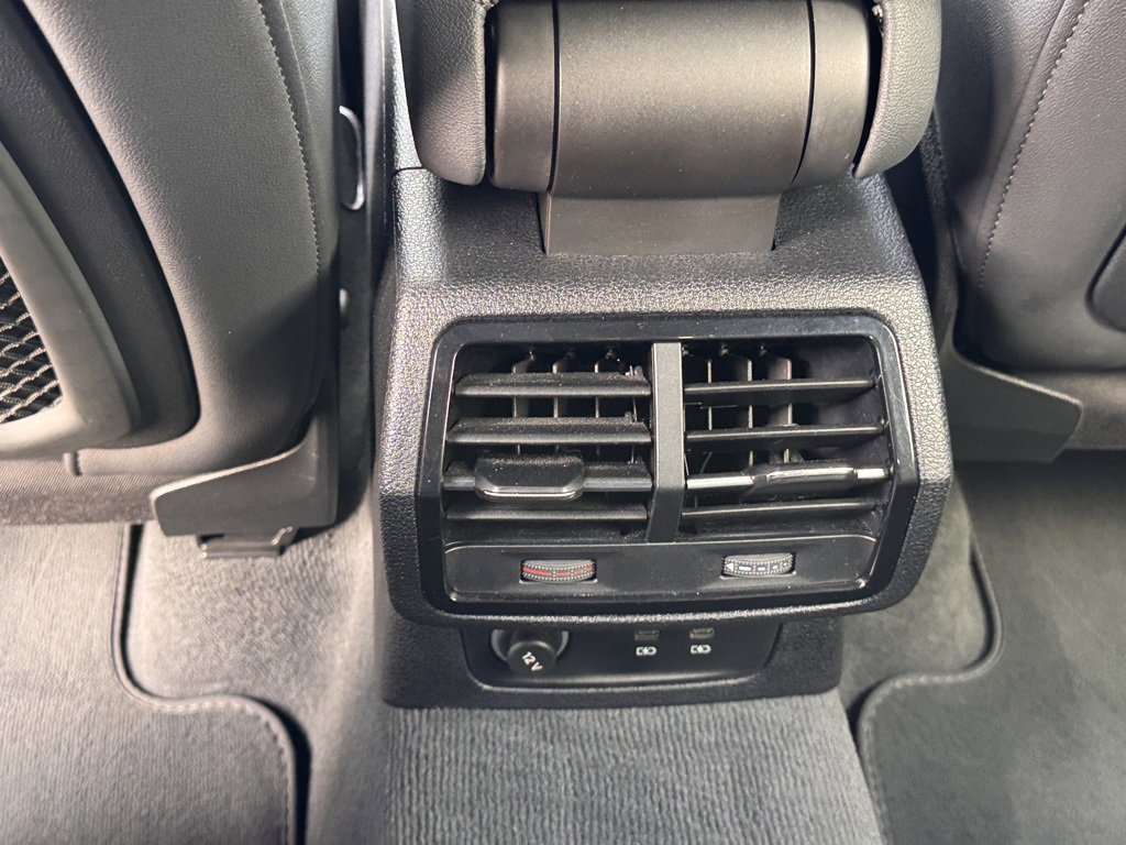 Used 2022 Audi Q3 2.0T Premium image 31