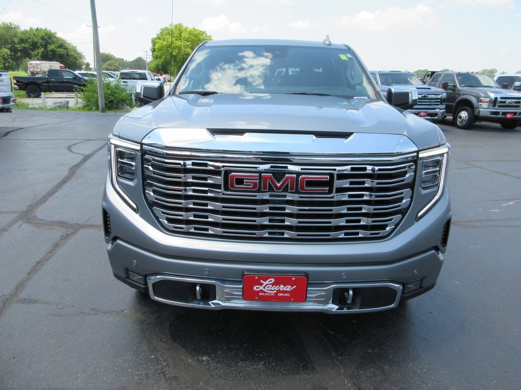 Certified 2024 GMC Sierra 1500 Denali w/ Denali Reserve Package AWD/4WD image 13