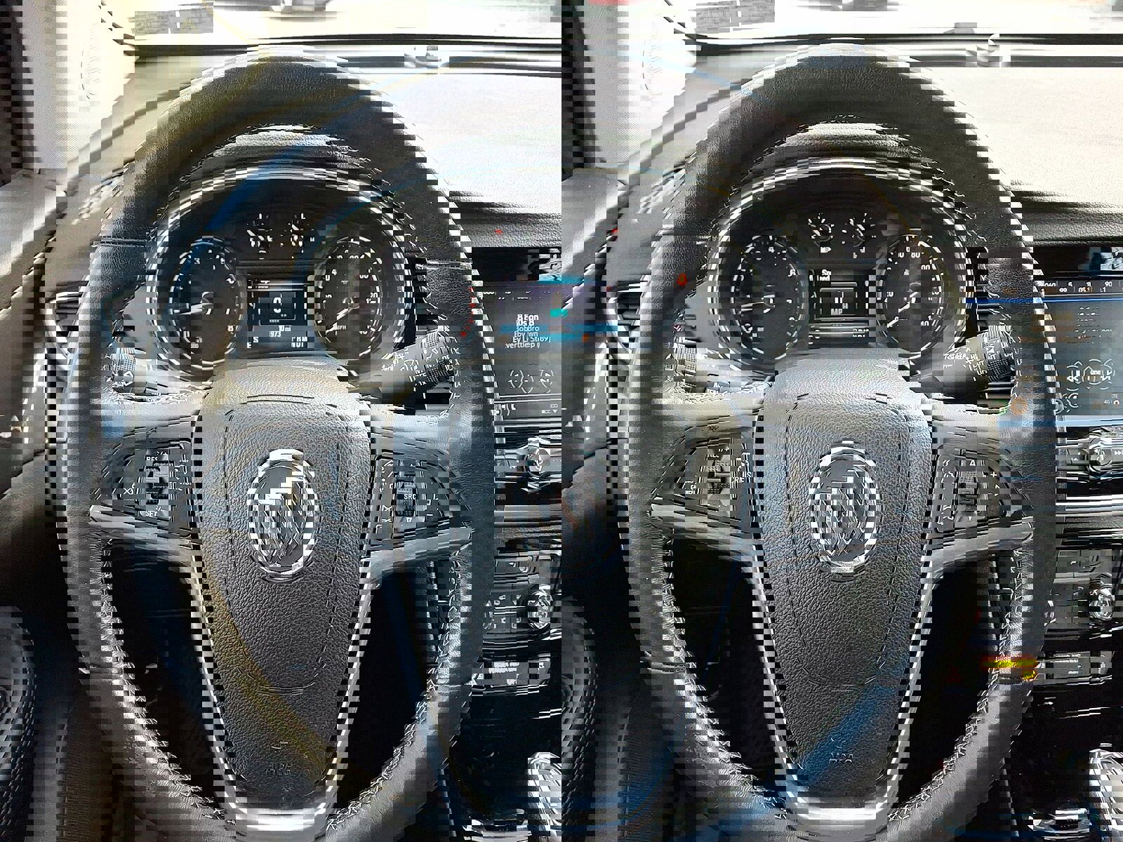 Certified 2022 Buick Encore Preferred w/ Safety Package image 16