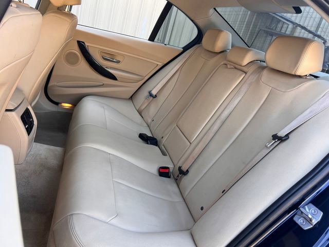 Used 2015 BMW 320i Sedan image 19