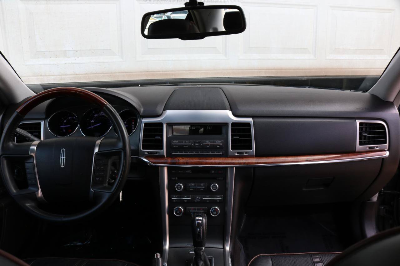 Used 2011 Lincoln MKZ FWD image 40