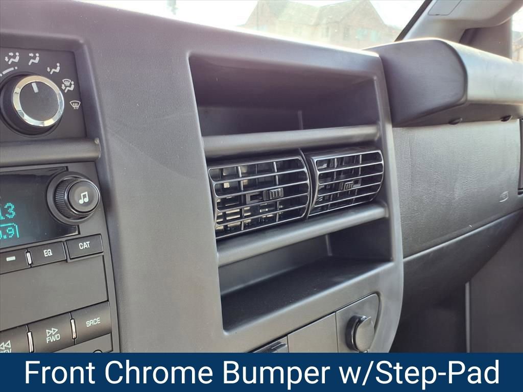 New 2025 Chevrolet Express 4500 w/ Power Convenience Package image 8