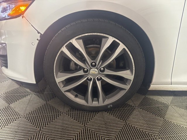 Used 2020 Chevrolet Malibu Premier image 42