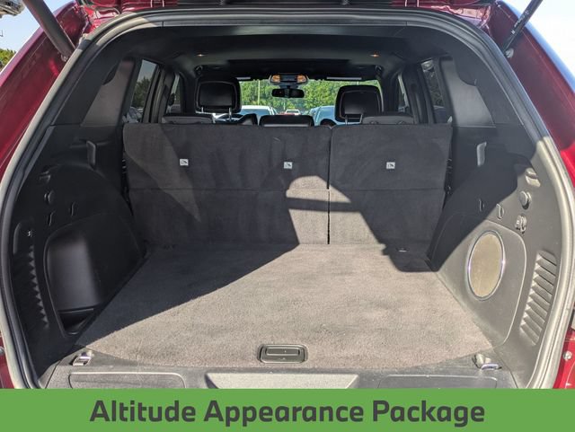 Used 2021 Jeep Grand Cherokee Laredo X RWD image 25