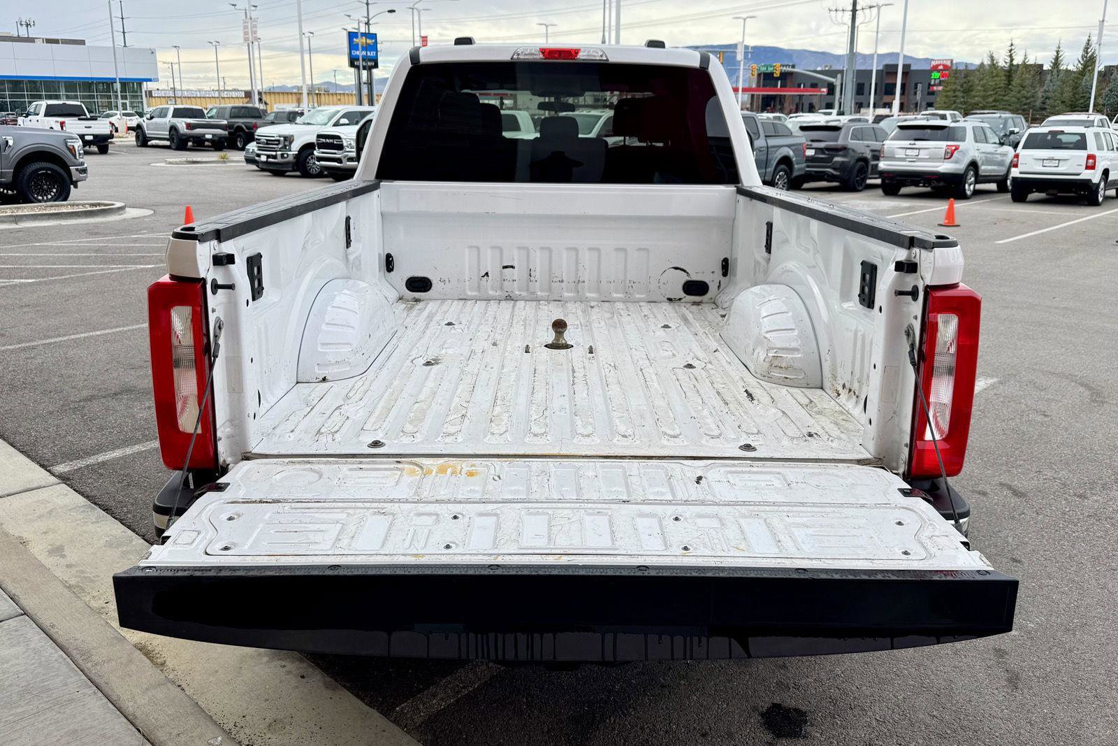 Used 2024 Ford F250 XLT w/ FX4 Off-Road Package image 12