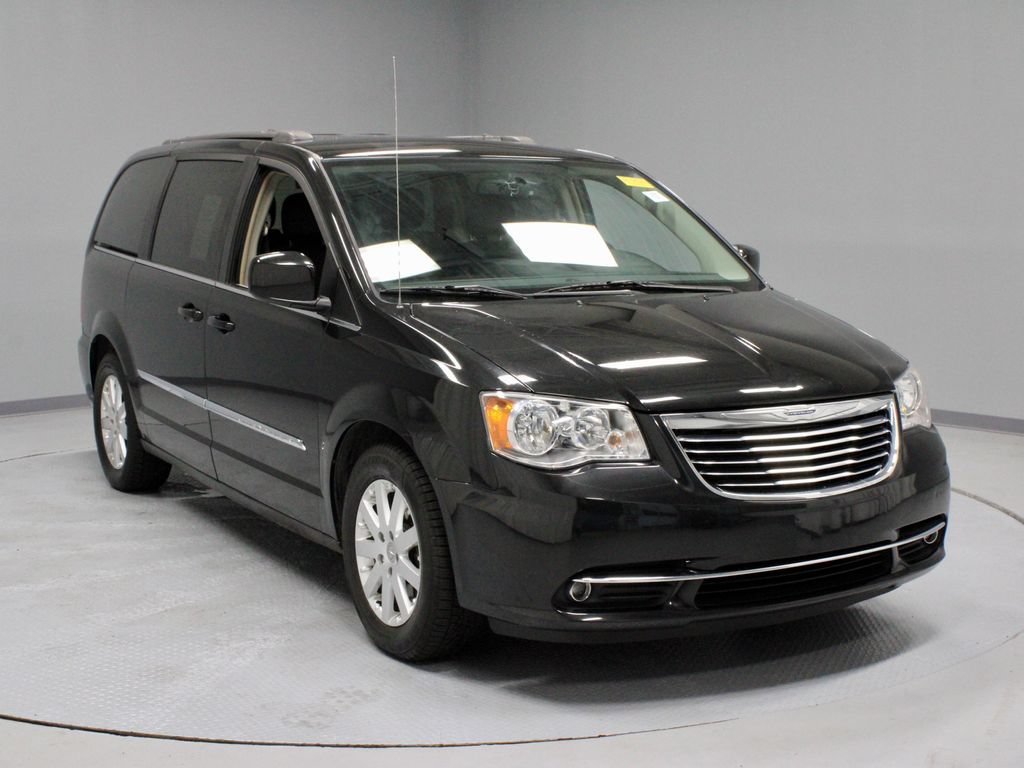 Used 2016 Chrysler Town & Country Touring