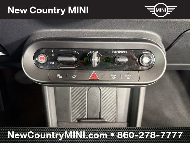 Certified 2025 MINI Cooper 2-Door Hardtop FWD image 20