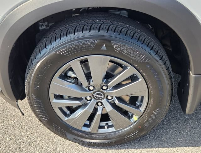 New 2026 Nissan Pathfinder SV FWD image 8