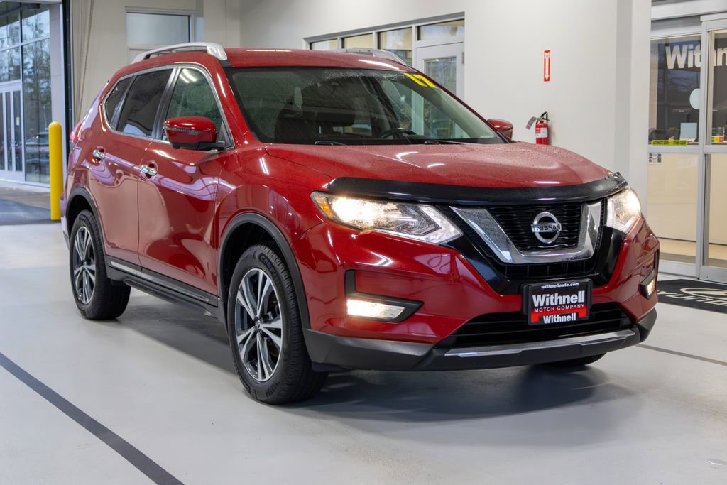 Used 2017 Nissan Rogue SL image 5