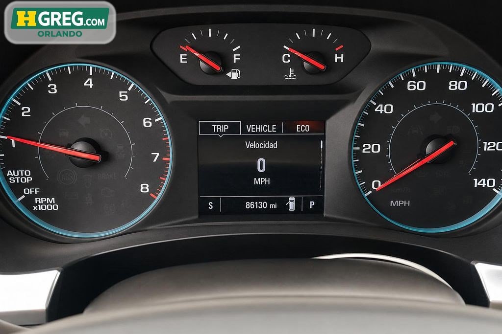Used 2021 Chevrolet Traverse LS FWD image 13