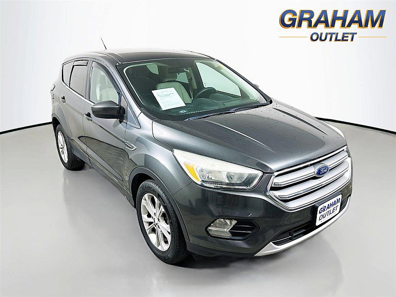 Used 2017 Ford Escape SE