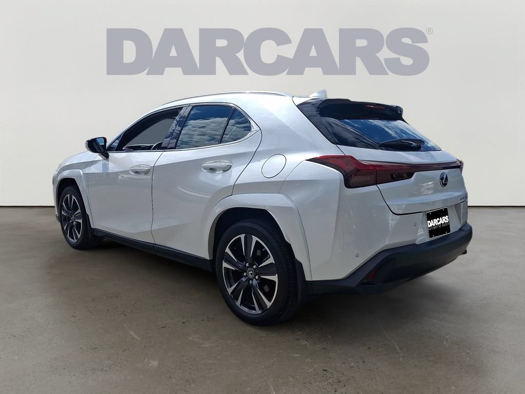 Used 2024 Lexus UX 250h AWD w/ Premium Package image 6